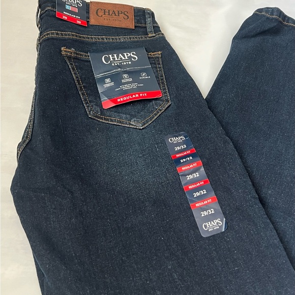 Chaps Men's Deep Indigo Straight Jeans - Picture 9 of 10